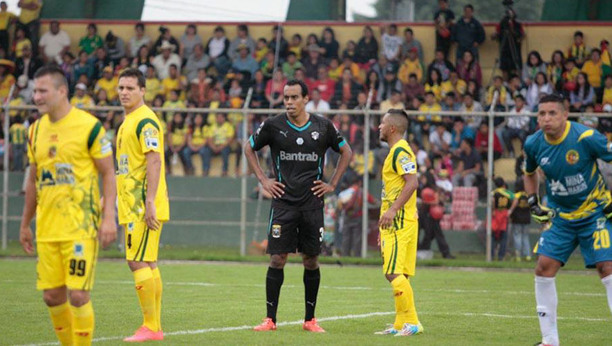 Partido de Marquense y Comunicaciones por el Torneo Clausura | Enero 2018
