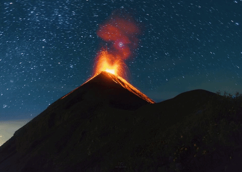 Foto del Volcán de Fuego en erupción fue destacada por NatGeo