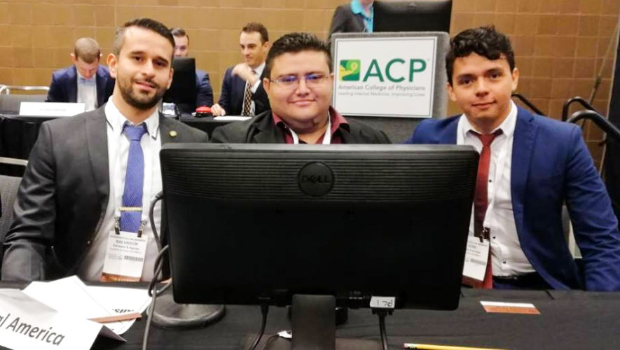 Médicos representaron a Guatemala en un congreso de medicina en Estados Unidos