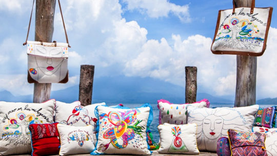 Corazón de Volcán, productos artesanales hechos a mano con textiles reciclados