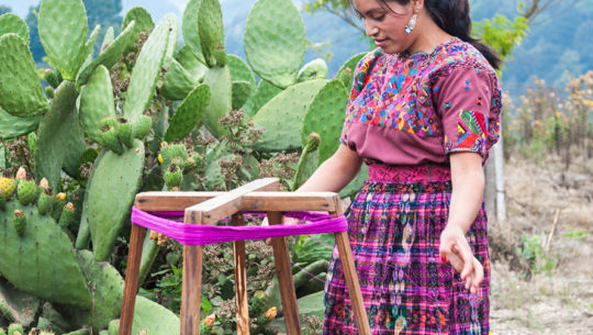 Morralito, coloridos accesorios elaborados por artesanos guatemaltecos