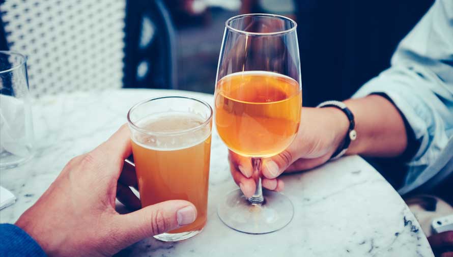 Cerveza gratis al donar el peluche de tu expareja