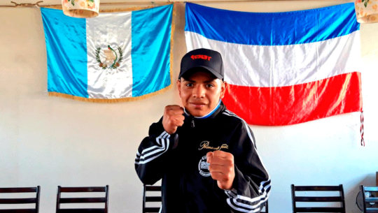 Pablo Macario peleará por el título mundial juvenil de peso mosca en México