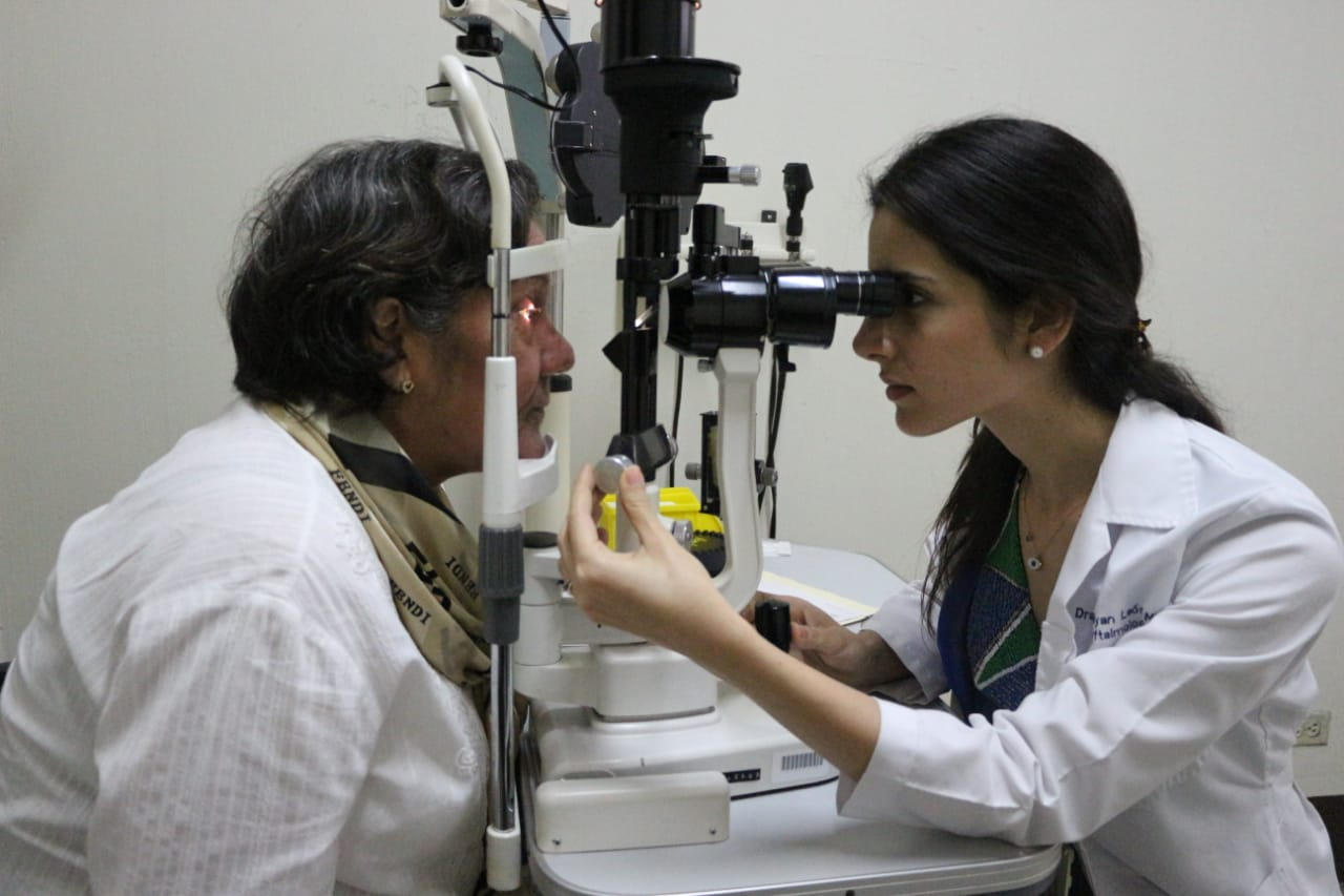 Examen gratuito de la vista en Guatemala durante marzo de 2019