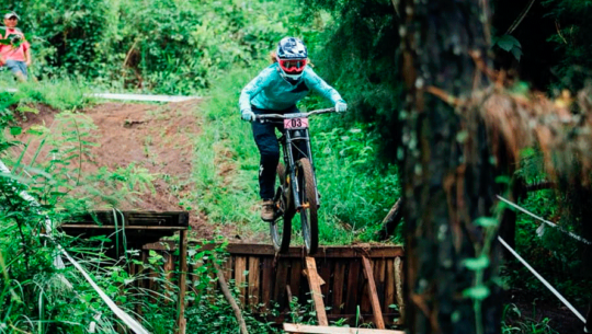 Guatemala ganó doble plata en el Centroamericano de Downhill 2019