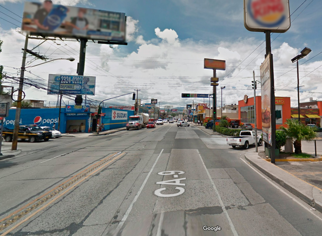 Cambio de vía por el paso a desnivel de Calle Martí de la Zona 6