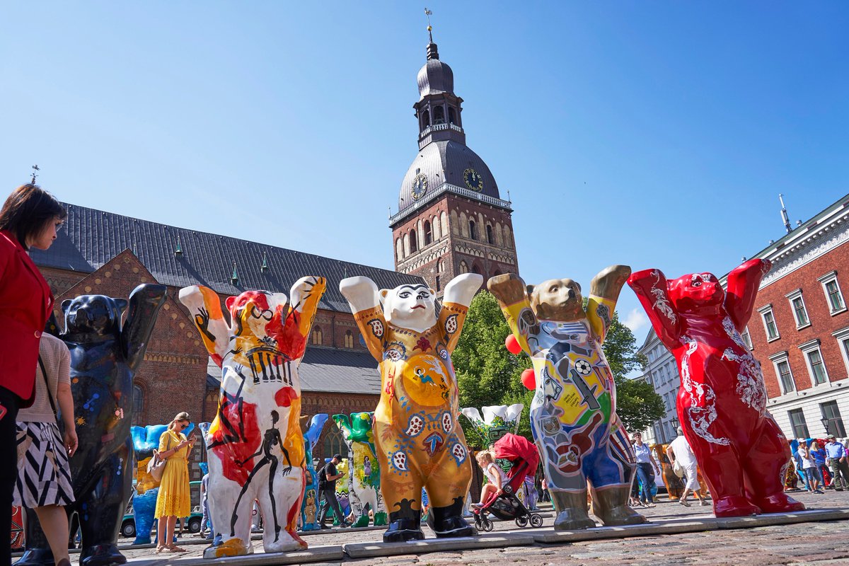 Convocatoria para concurso de fotografía de United Buddy Bears 2019 en Guatemala