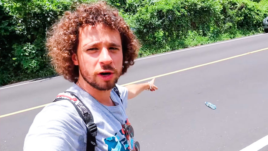 Luisito Comunica en el Paso Misterioso en San Lucas Tolimán, Sololá
