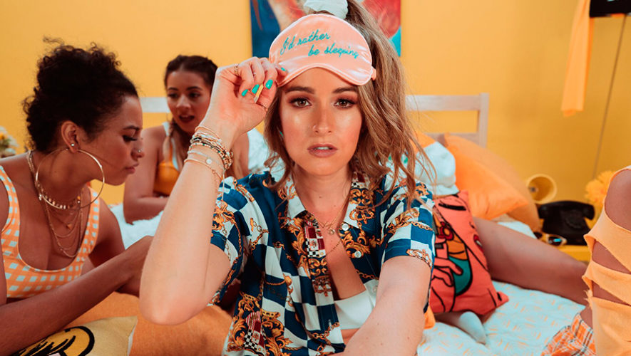 Exclusivo: Stephanie Zelaya estrena el video oficial de su sencillo Ring Ring