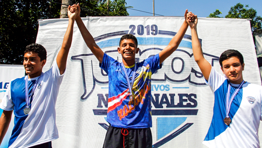 Iván Pineda y Zayra Tahom conquistaron los Juegos Deportivos Nacionales 2019