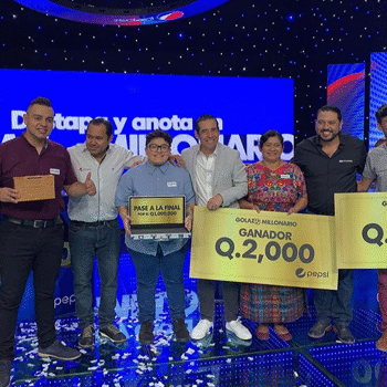 Guatemalteca es la ganadora del "Golazo Millonario" de Pepsi