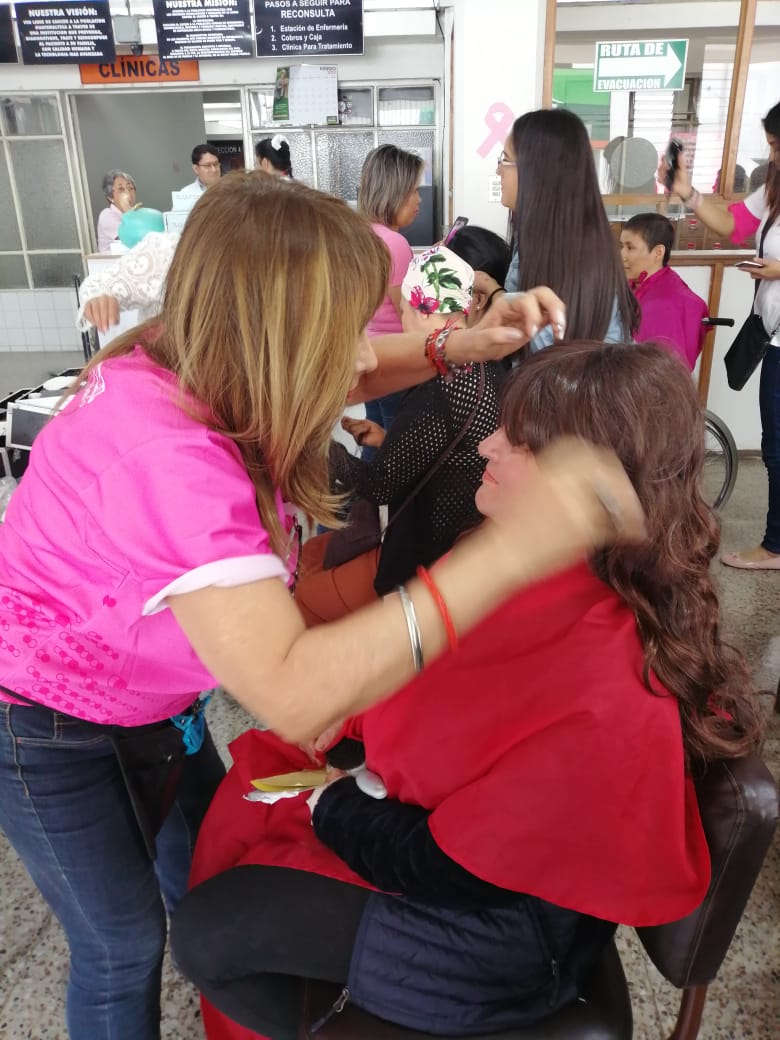 Donarán pelucas a mujeres con cáncer en la Ciudad de Guatemala