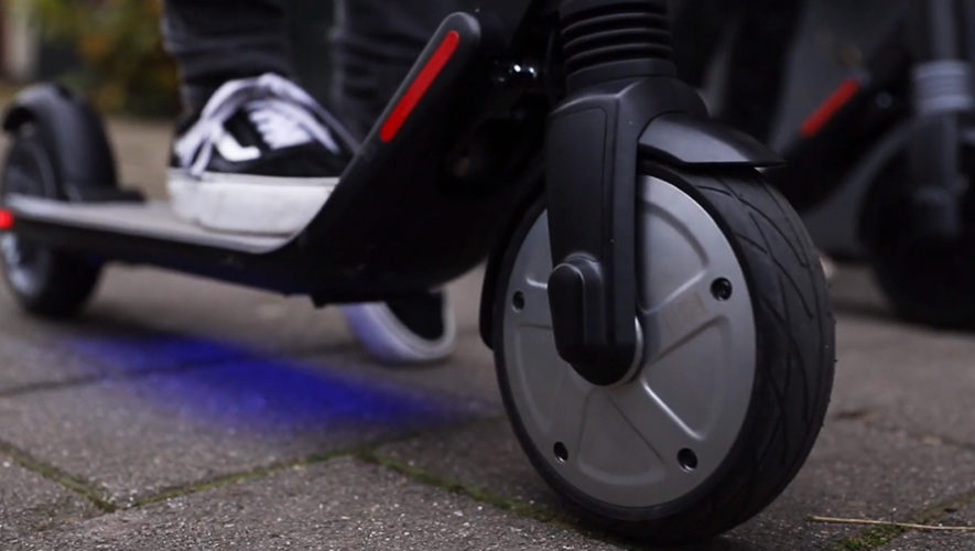 Tiendas MAX trae scooters, nueva opción de transporte en Guatemala
