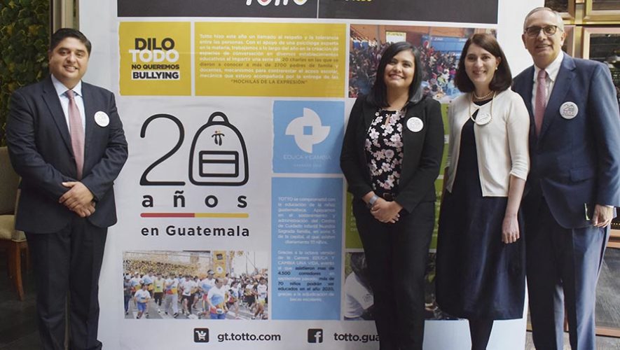 Totto celebra 20 años en Guatemala portada