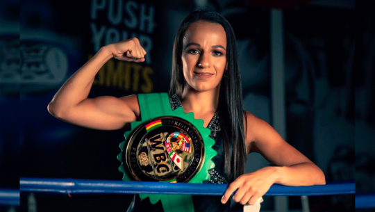 María Micheo venció a Maria Guadalupe Martínez en su segunda defensa del título WBC