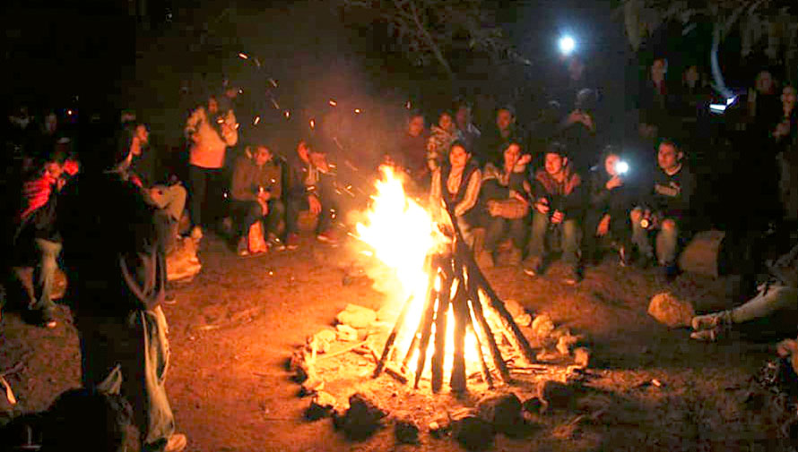 Noche de fogata y leyendas en el Parque Ecológico Kanajuyú
