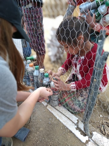 Construirán escuelas con ecoladrillos