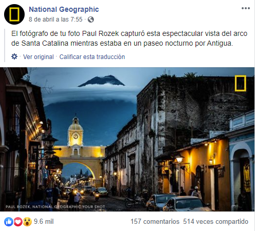 Foto en la calle del Arco Antigua Guatemala