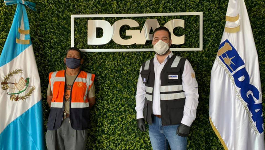 Guatemalteco que vendía granizadas se volvió viral y encontró trabajo