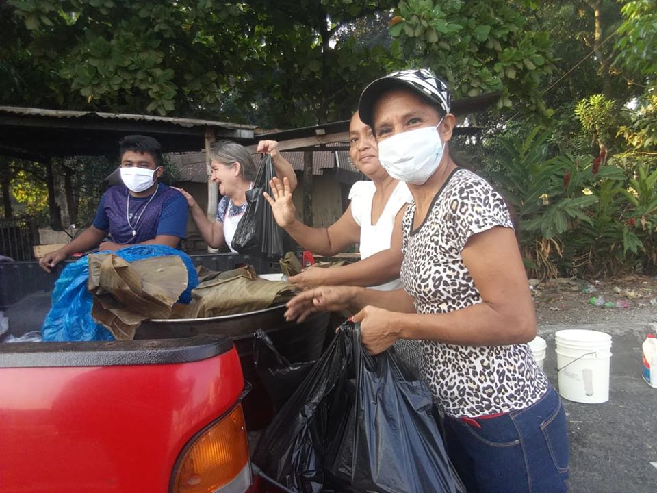 Regalaron comida a pilotos paches Coronavirus