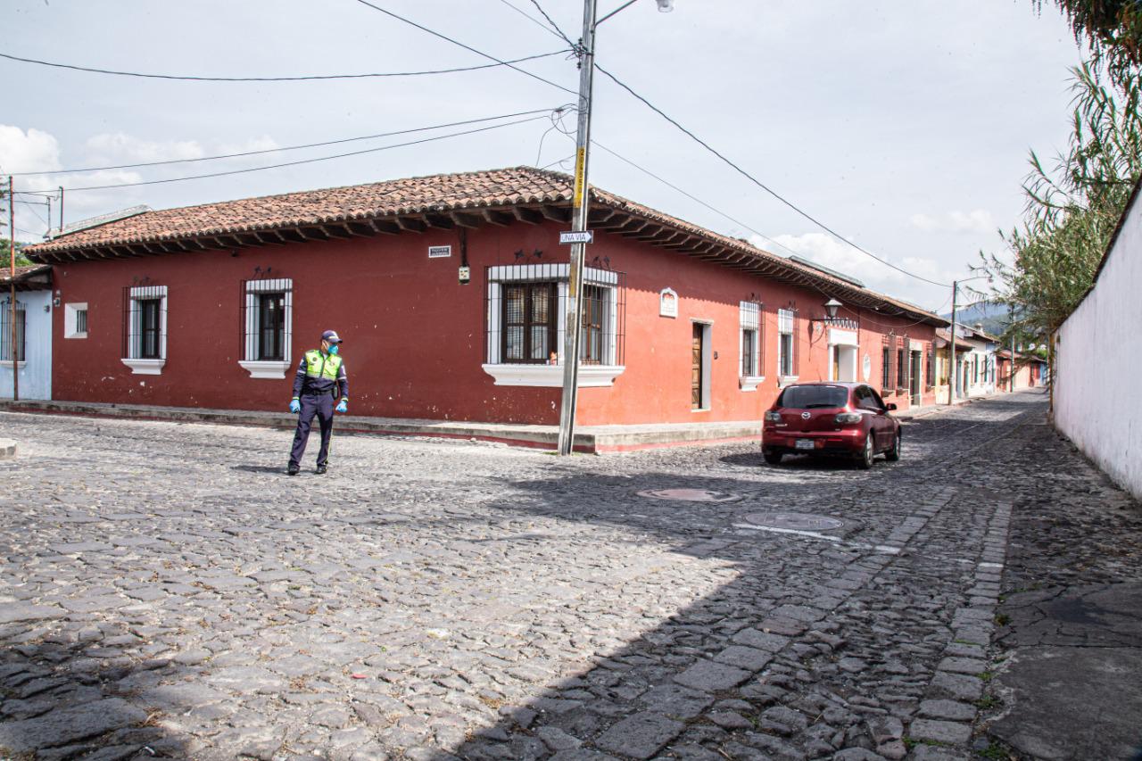 Cambio de vías en calles de Antigua Guatemala en