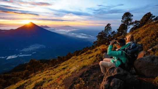 Guatemala tiene espectáculos de luces de lava y festivales mayas, según Nat Geo Reino Unido