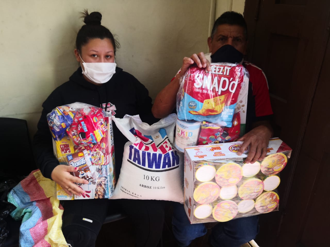 Kellogg's donó porciones de alimentos a los guatemaltecos COVID-19