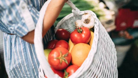 Empresas guatemaltecas impulsan la campaña "Pequeños gigantes" para incentivar las compras en tiendas de barrio