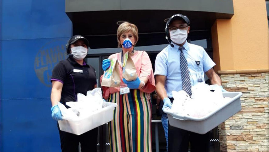 Taco Bell donará combos a trabajadores de hospital temporal en Guatemala