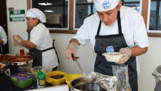 Promueven la inclusión laboral de personas con discapacidad visual y auditiva durante COVID-19