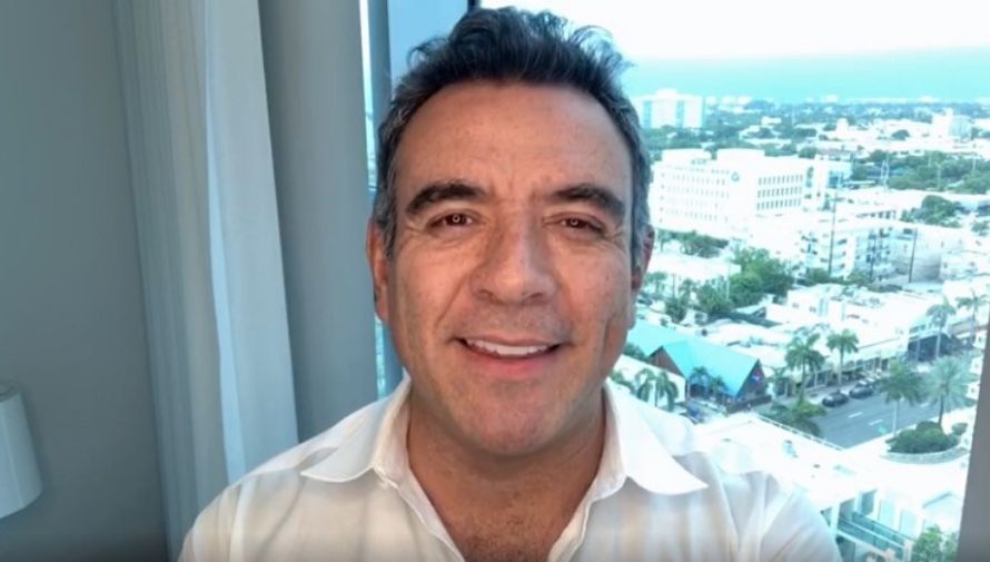 Héctor Sandarti compartió mensaje de apoyo a la iniciativa No te quedes sin comer