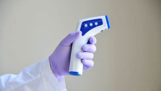 Negocios guatemaltecos se preparan con estrictos protocolos de higiene