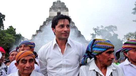 Así fue la visita de Chayanne al Parque Nacional Tikal, Petén, en 2012