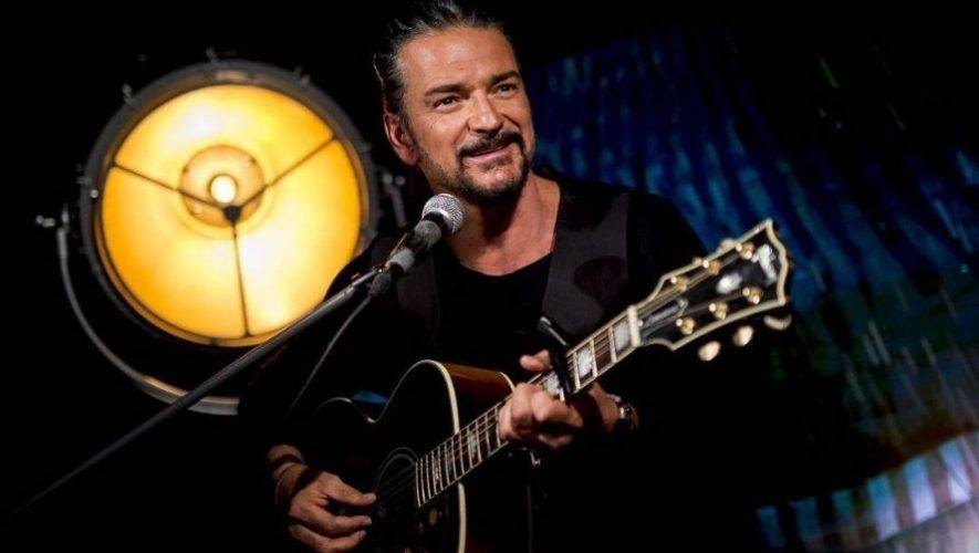 Ricardo Arjona compartió versión en marimba de su canción El Amor que me Tenía  (1)