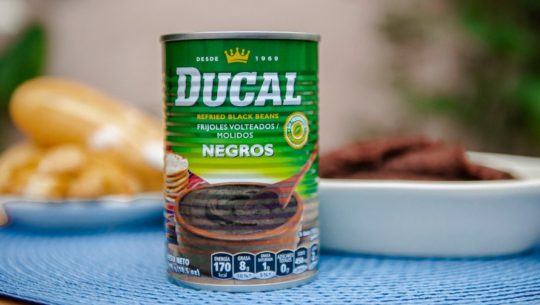 Frijoles Ducal celebra más de 50 años en Guatemala con nueva imagen