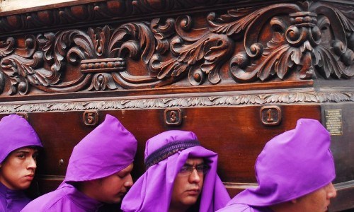 national-geographic-compartio-galeria-fotografica-retrata-belleza-guatemala-ashley-storey