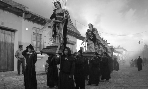 national-geographic-compartio-galeria-fotografica-retrata-belleza-guatemala-krzysztof-kilczewski