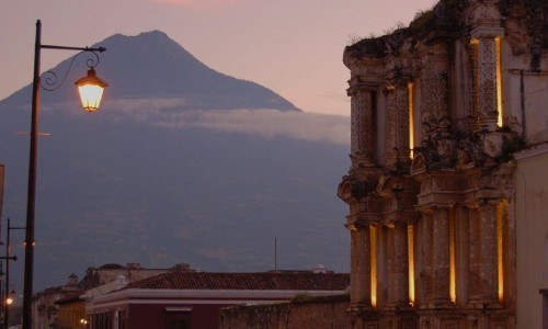 national-geographic-compartio-galeria-fotografica-retrata-belleza-guatemala-rebecca-gillespie 