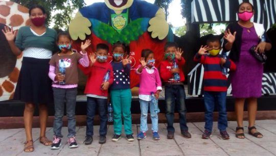 ninos-retalhuleu-ganadores-concurso-civico-visitaron-zoologico-la-aurora