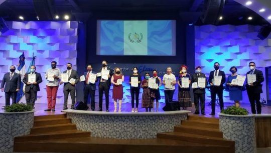 residentes-republica-dominicana-fueron-galardonados-titulo-orgullo-guatemalteco