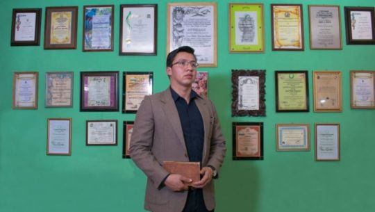 Poeta guatemalteco Pablo Bejarano ganó concurso internacional de cuento en Estados Unidos