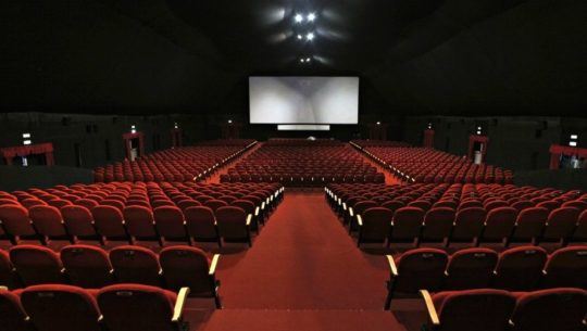 Protocolos de seguridad que deberán cumplir los cines y teatros en Guatemala