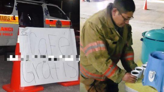 Grupo de Bomberos Voluntarios regalaron tazas de café a personas de la calle en San José Pinula
