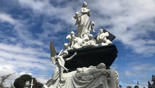 Significado de la Tumba de Agripita Sánchez, mujer, - Foto Judith Díaz