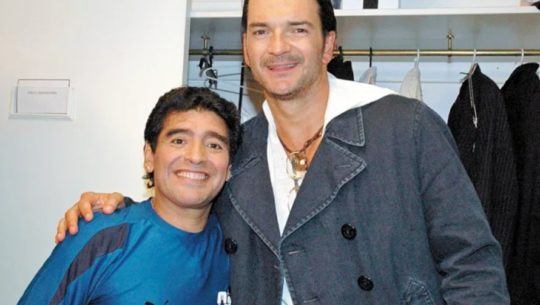 ricardo-arjona-compartio-recuerdo-junto-diego-armando-maradona