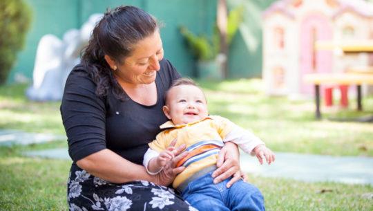 Regala una noche en Un Hogar Lejos del Hogar a familias guatemaltecas esta Navidad