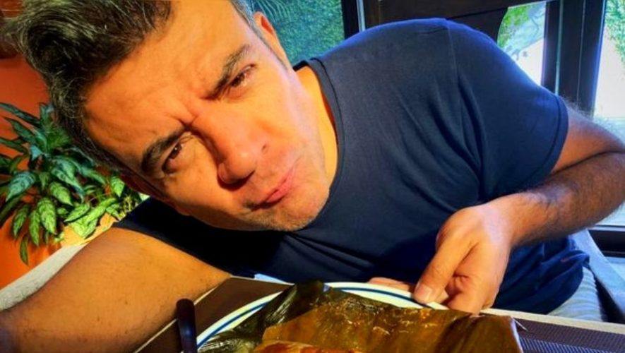 Héctor Sandarti se encuentra en Guatemala degustando los famosos tamales