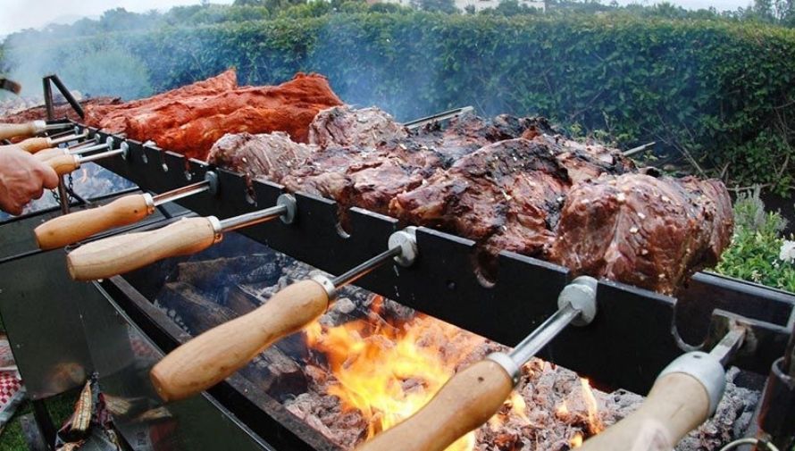 Todo lo que puedas comer de carne asada, en Zona 9 Diciembre 2020