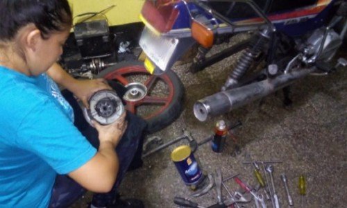 mujeres-emprendieron-negocio-becas-awe-guatemala-historias-exito-andrea-ramirez