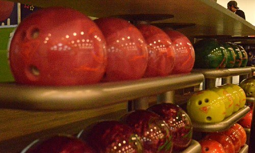 rus-bowl-boliche-inclusivo-personas-sillas-ruedas-ciudad-guatemala-instalaciones-ubicación